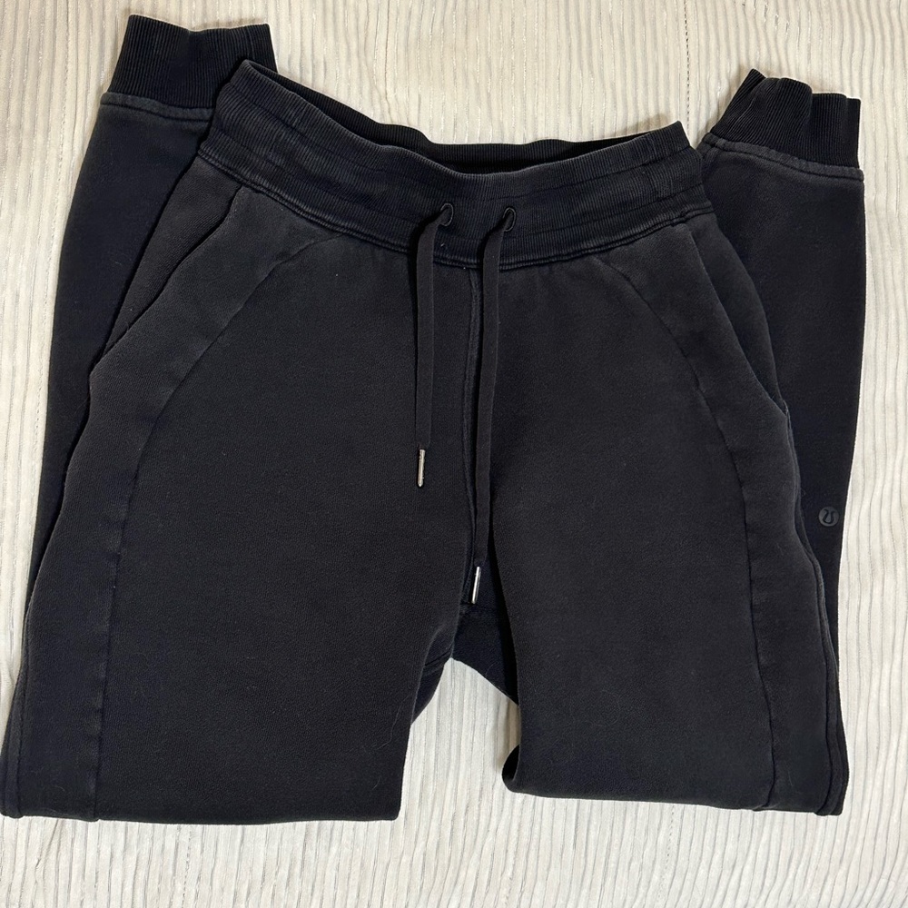 lululemon Scuba Joggers